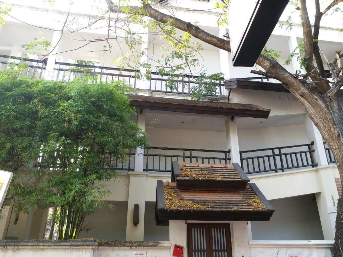 La Maison Verte Hostel Chiang Mai Eksteriør billede